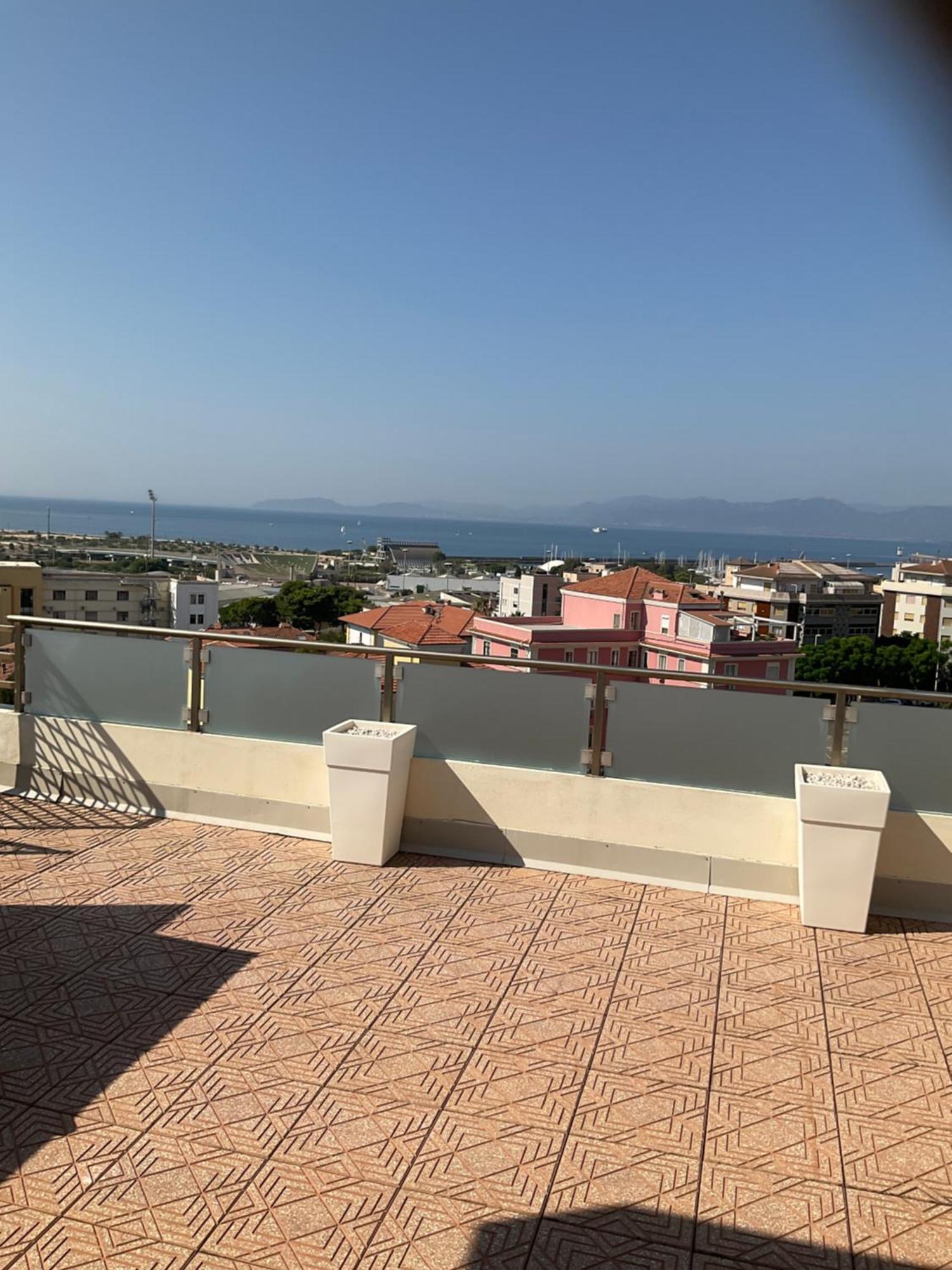 Apartamento Giroloft Cagliari Exterior foto