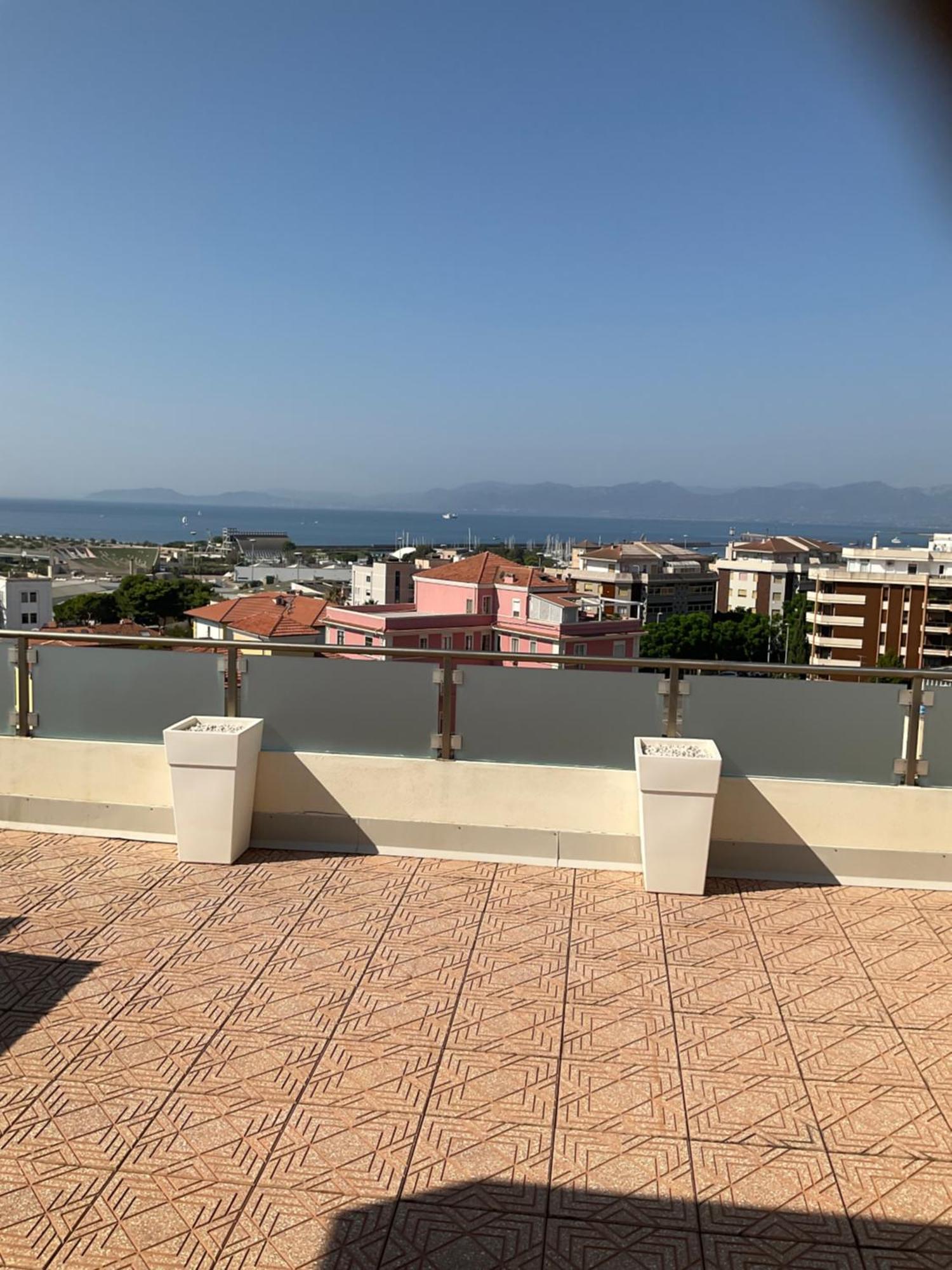 Apartamento Giroloft Cagliari Exterior foto